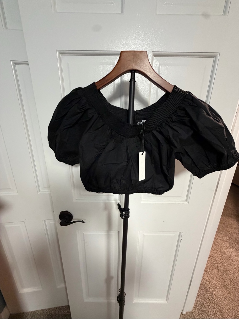 Olivaceous Black Puff-Sleeve Crop Top Small New Peasant Boho